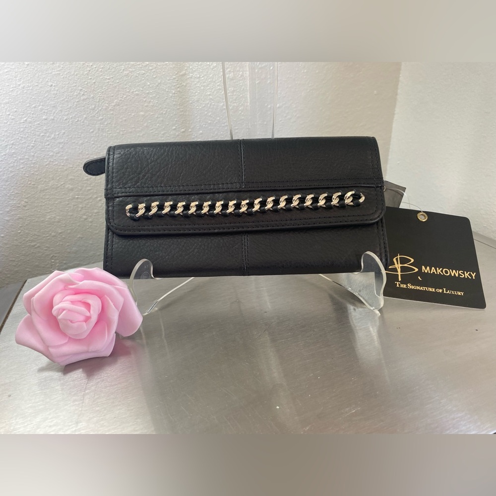 MAKOSKY GLOVE LEATHER ....Black Leather Women's Bag